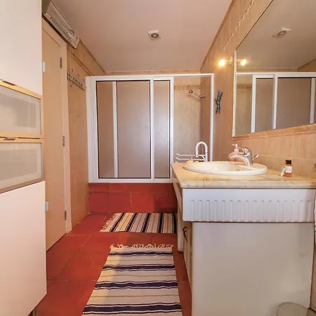 D10 - Townhouse *