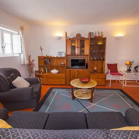 D10 - Townhouse Ferragudo (Faro)